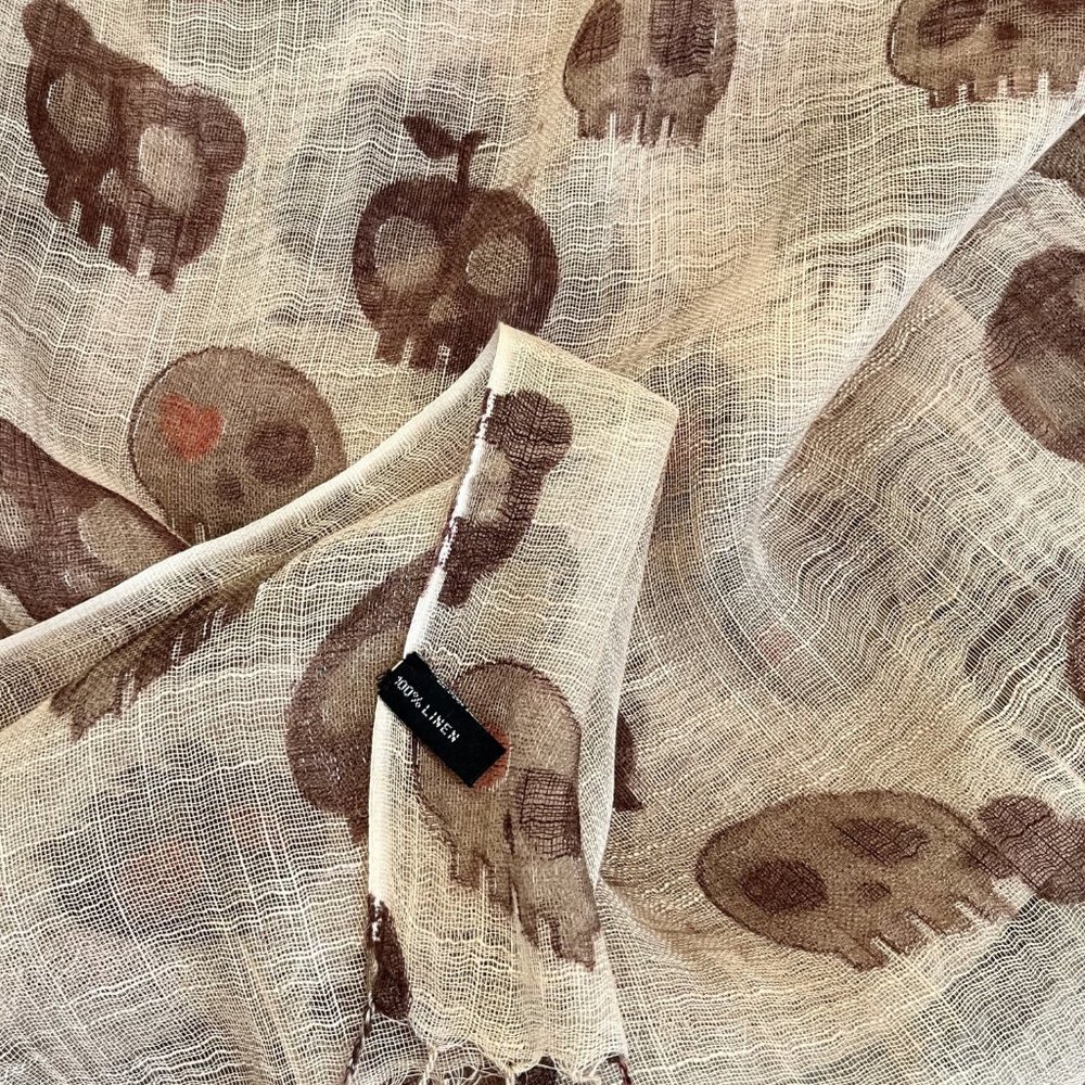 100% Linen Skull Scarf - Picture 10 of 10